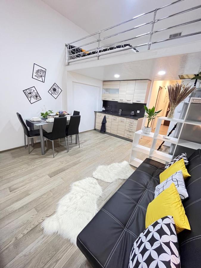 VIT Apartmán - Parkování ZDARMA - O2 Arena Praga Exterior foto